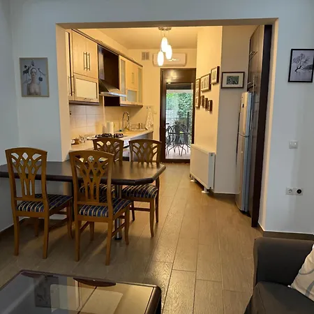 Fani's No 14 Tríkala