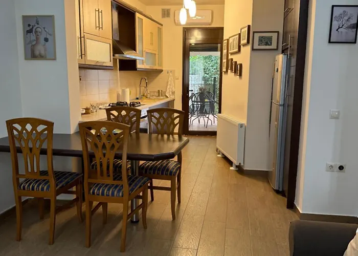 Fani's No 14 特里卡拉