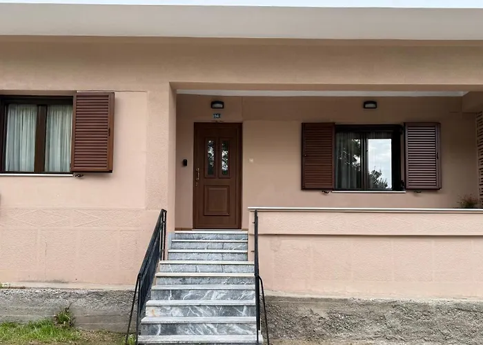 Fani's No 14 公寓 特里卡拉